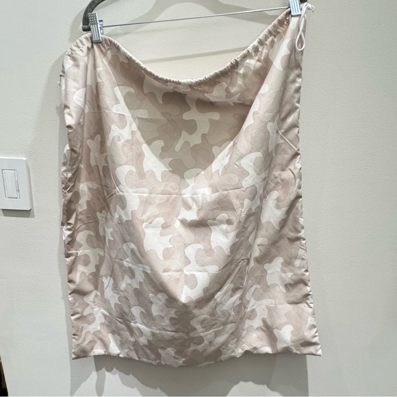 Dagne Dover Camouflage Drawstring Dust Bag 21x29 Inches - Picture 3 of 3